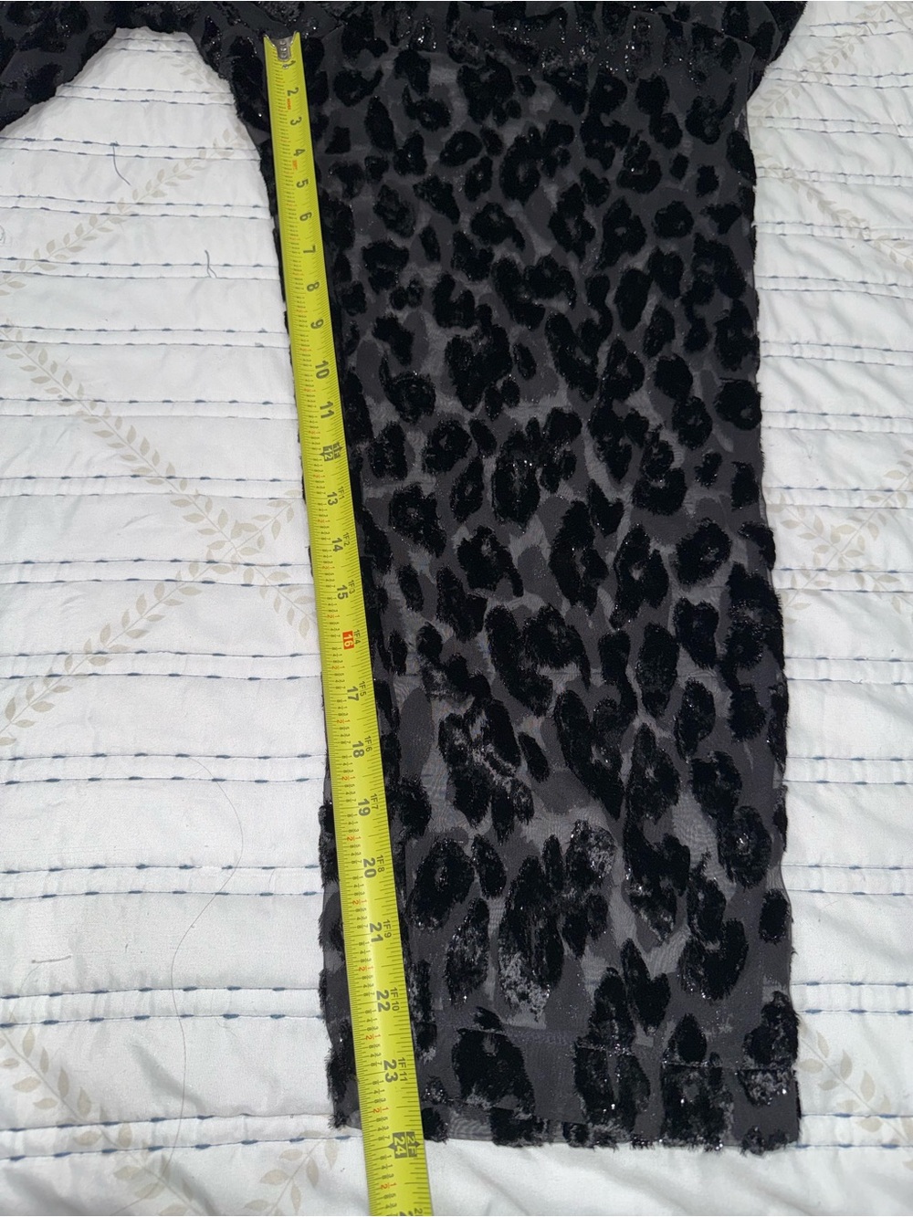 Victoria’s Secret Rare Black Velvet Leopard Corset Jumpsuit M - Picture 12 of 12